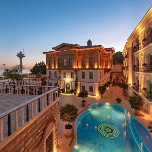 Seven Hills Palace & Otel