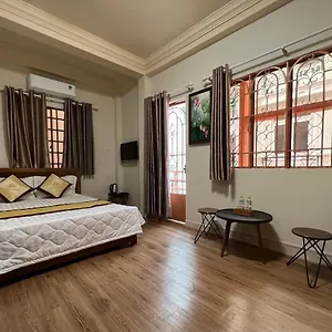 Hotel Meru