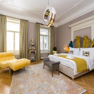 Grand Central Residence By Tkc Aparthotel Praga